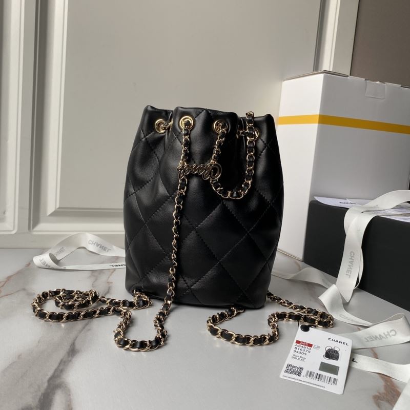 Ch**el bucket bags